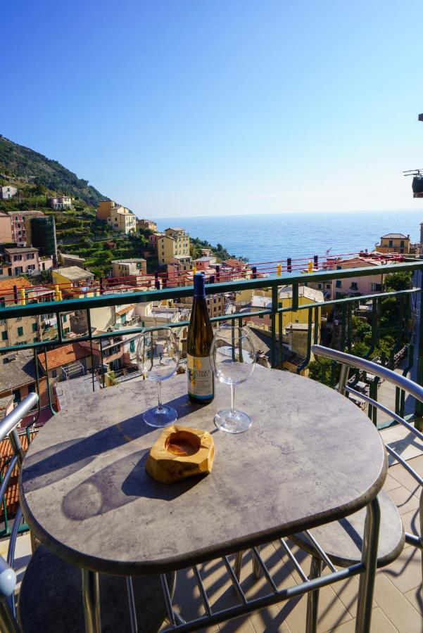 I Colori Di Rio Apartment Riomaggiore Exterior photo