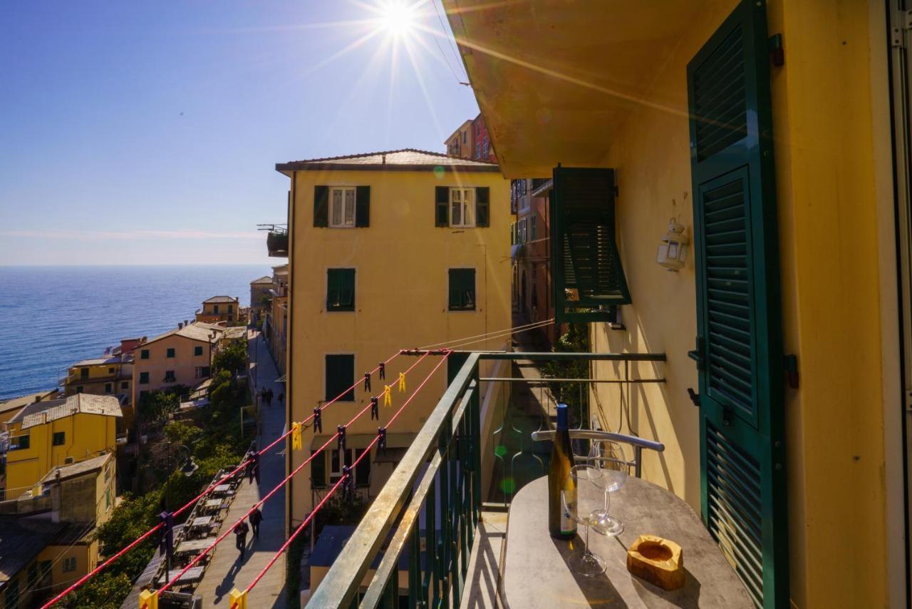 I Colori Di Rio Apartment Riomaggiore Exterior photo